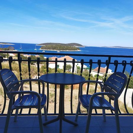 Villa Berg Maslinica Εξωτερικό φωτογραφία