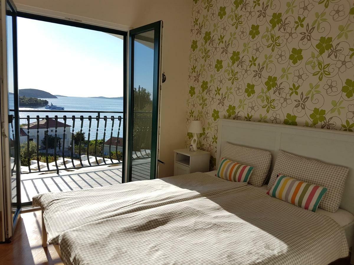 Villa Berg Maslinica Εξωτερικό φωτογραφία